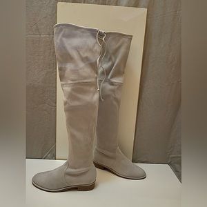 6.5 Stuart Weitzman Pearl Suede Boots (New)